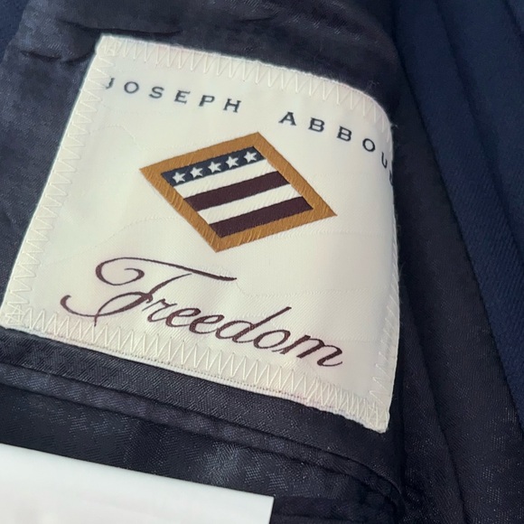 NEW - Joseph Abboud - modern fit NAVY Mens suit (jacket & pants) size 40R/W34 - Picture 6 of 7